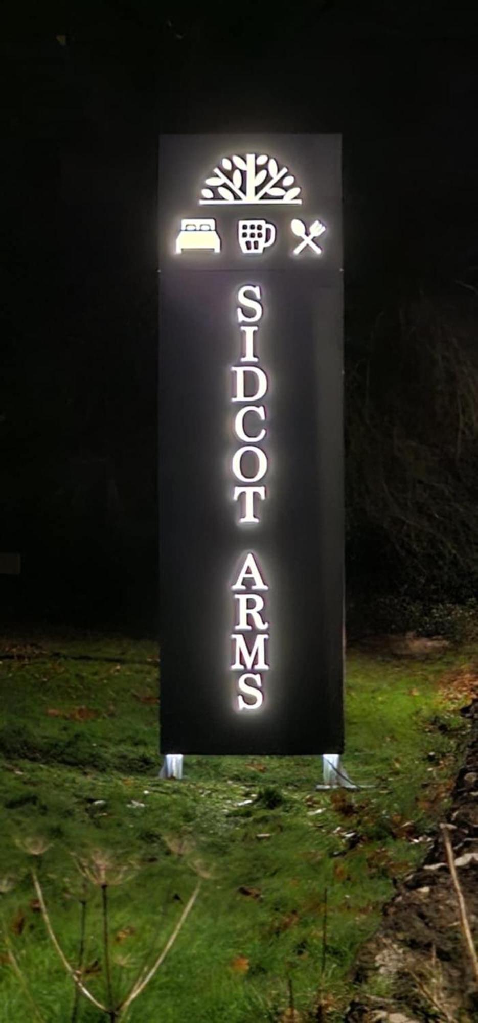 Sidcot Arms Hotel Winscombe Exterior photo